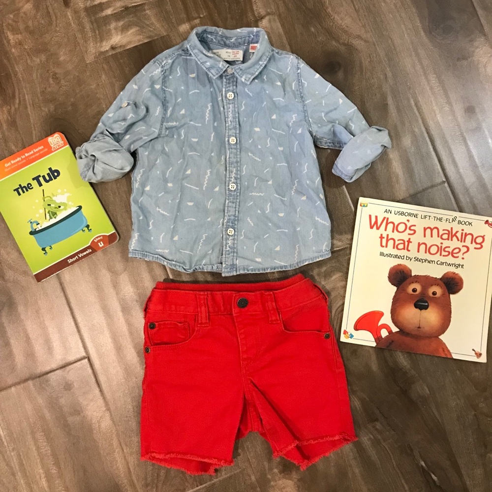 Zara denim shirt+GAP red denim short+ 2 books